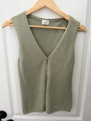 Aritzia Wilfred green sweater top thumbnail 3