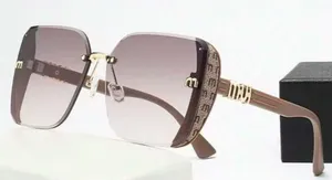 Luxury Oversized Square Sunglasses for Women – Gradient Brown Shades, Elegant. thumbnail 1