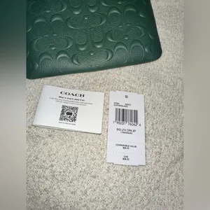 NWT Coach Signature Leather Corner Zip Wristlet. thumbnail 6