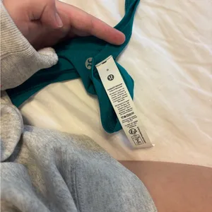 NWOT lululemon athletica Teal Tank Top thumbnail 3