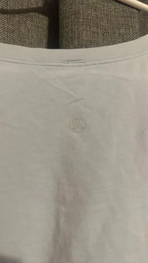 Lululemon Cropped Top thumbnail 3