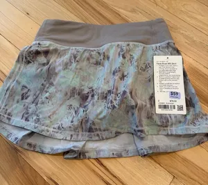 Lululemon Pace Rival Skirt - NWT - size 2! thumbnail 1