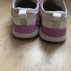 Puma Pacer Future Street Women's Sneakers Size 9 thumbnail 4