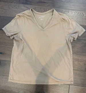 Universal Threads Tan Crewneck Tee Size Large - C45-043 thumbnail 1