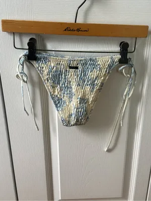 Triangl Vinca Ruched Floral Bikini Bottoms in White and Blue thumbnail 2