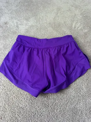 Lululemon Calm Tides Short 3” inseam | Size 4 thumbnail 4