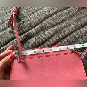 Michael Kors Sheila Tea Rose Crossbody with Adjustable Strap‎ thumbnail 6
