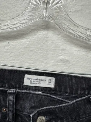 Abercrombie & Fitch The 90s Ultra High Rise Black Jeans thumbnail 9