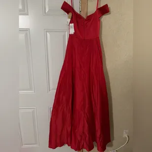 Say Yes To The Prom Chic Scarlet Off-Shoulder size 1 thumbnail 4