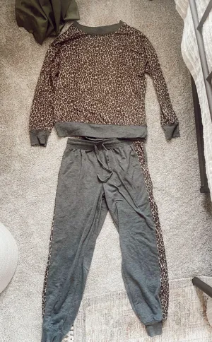 Splendid Jogger Set thumbnail 3