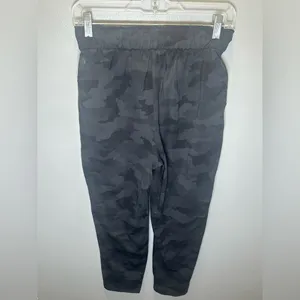 Lululemon Women's Keep Moving Pant 7/8 High-Rise Incognito Camo Black/Gray SZ‎ 6 thumbnail 2