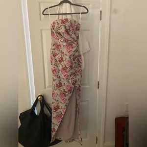 Michael Costello x REVOLVE Violet Gown in Pink Floral thumbnail 4
