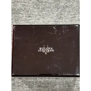 Empty Lacquered Bulova Accutron Watch‎ Box - Box Only thumbnail 4