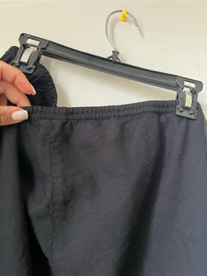 H&M Women’s Black Pull On Pants Size Large L Elastic Waist Drawstring Viscose thumbnail 7