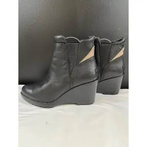 Sorel Womens Black Leather Chelsea Boots Size 8 SKU 6707 thumbnail 5