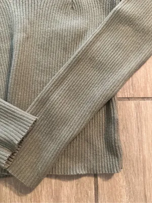Old Navy Olive Ribbed Scoop-Neck Long-Sleeve Sweater thumbnail 5