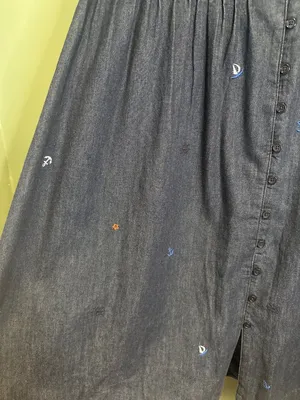 NWT Women's Large Chambray Midi Dress 100% Cotton Sailboat Embroidered Coastal thumbnail 3