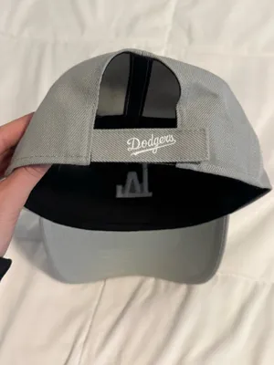 Gray LA Hat Urban Outfitters Dodgers Baseball thumbnail 4