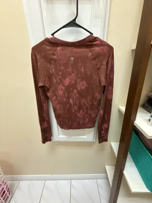 Lululemon Swiftly Long Sleeve Shirt. Race Length Roast Brown Brier Rose Size 6 thumbnail 4