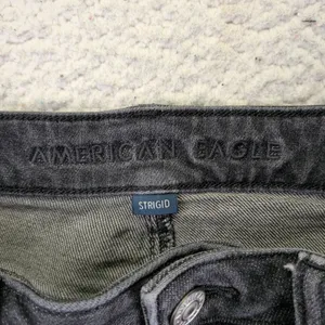 American Eagle Strigid Mom Jean Women 6 Regular‎ Washed Black High Rise thumbnail 3