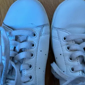 Adidas‎ Stan Smith White Matte Grey Sneakers Women's Size 7.5 Low Top Classic thumbnail 7