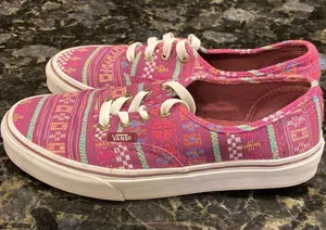 Vans Southwestern Style Sneaker Women’s NWOT thumbnail 1