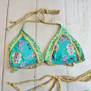 NEW - Shein - Women’s Multi-Color Thong Bikini Set - Size Small thumbnail 2