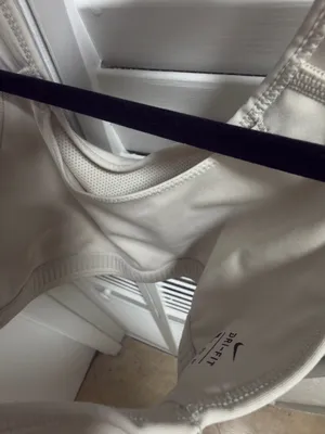 Nike Beige Sports Bra Crop Top with‎ White Swoosh size XS thumbnail 4