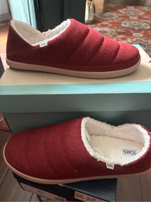 TOMS Women's Ezra Faux Fur Lined Slip On Quilted Slippers 9.5 thumbnail 2