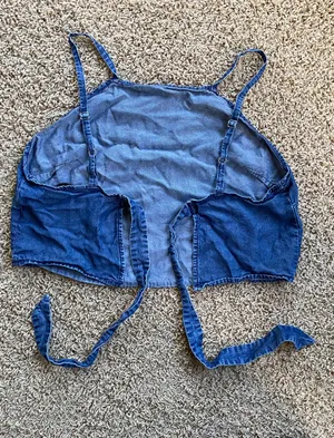 EXPRESS Chambray Denim Tie Back Crop Sz M thumbnail 8