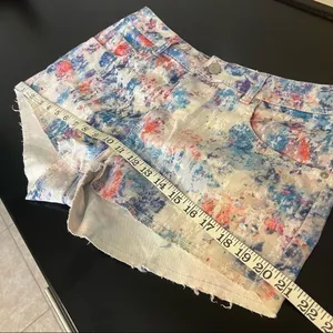 Top Shop Moto colorful distressed velvet jean shorts, button fly size 28/29(M) thumbnail 11