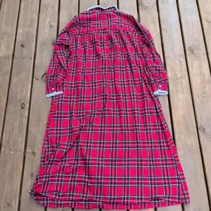 Lanz of Salzburg Nightgown‎ Traditional Red Plaid Eyelet Lace Trim Cotton Medium thumbnail 2
