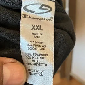 FINAL MARKDOWN Champion Black tank top xxl thumbnail 2