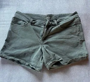 Buckle Jean Shorts thumbnail 1