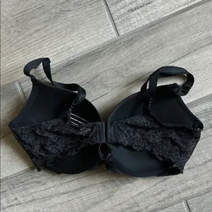 Victoria's Secret Black Lace Trim Bra thumbnail 4