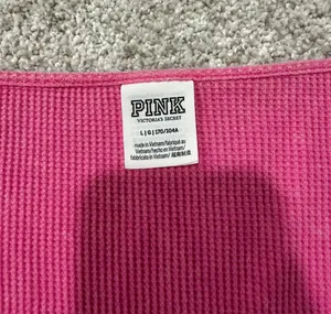 PINK Victoria’s Secret thumbnail 2