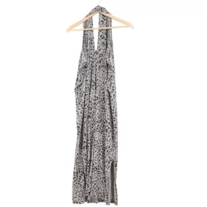 Old Navy Womens XL Grey Leopard Print Linen Blend Halter Maxi Dress thumbnail 5