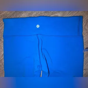 Lululemon RARE Reversible Full length Leggings blue/Black Size 8 thumbnail 5