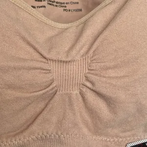 Rene Rofe Nude Padded Bra Size Small Sports Pleated Stretch Activewear Gym thumbnail 9