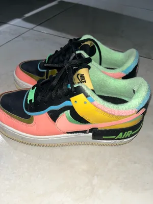 Nike shoes thumbnail 4