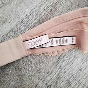 Victoria's Secret Peach Lace Bra 32C thumbnail 3