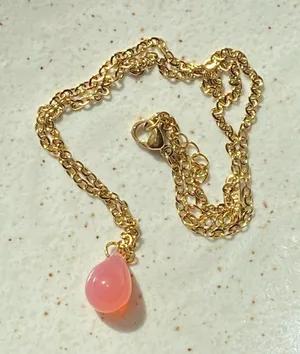 Handmade pink teardrop Czech glass simple minimalist gold chain necklace🩷 thumbnail 1