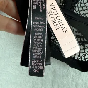 Victorias Secret Very Sexy Low Cut Demi Bra Black Fishnet Mesh XL 521276-QB4 NEW thumbnail 6