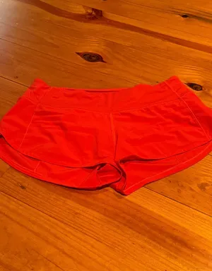 Lululemon Speed Up Low-Rise Lined Short 2.5” Carnation Red thumbnail 2