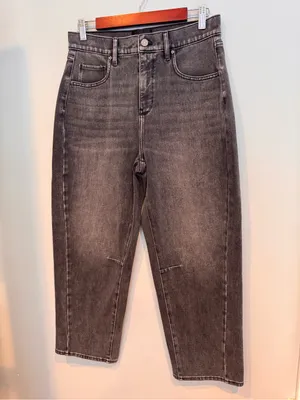WHBM Extra High Rise Barrel Jeans Size 6 thumbnail 3