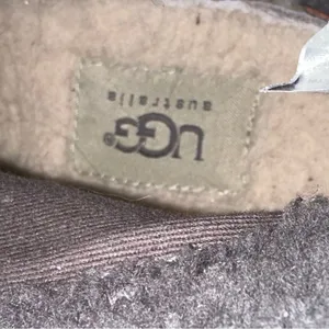 UGG Boots size 7 thumbnail 6