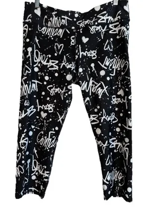Fabletics X Demi Lovato Women’s XL Black/White Graffiti‎ Print Pull On Leggings thumbnail 1