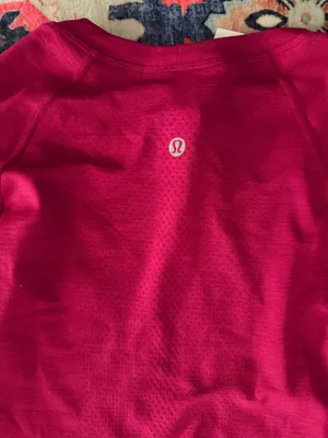 Lululemon long sleeve swiftly tech thumbnail 3