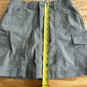 NWT Hollister Army Green Stretch Ultra High-Rise Utility‎ Skirt Size XXS thumbnail 4