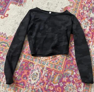 Wunder Train Cropped Long Sleeve thumbnail 2